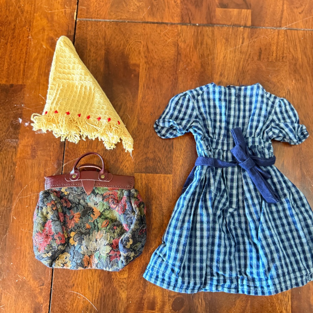 American Girl Kirsten Outfit Set - Picture 6 of 9